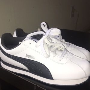 Authentic Gray & White Mens Puma Sneakers